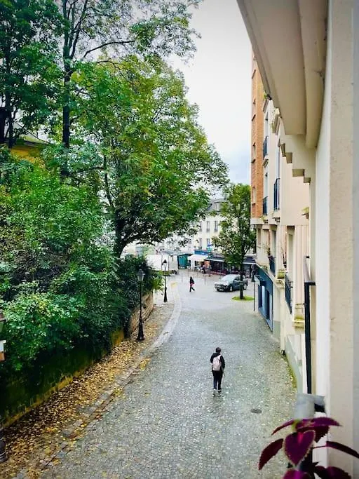 Petit Montmartre Dans Le 20e A Апартаменты *